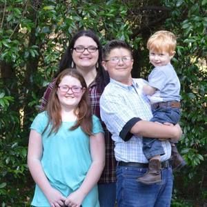 Meet your Posher, Dana